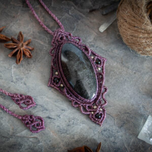 Collar Rombo Obsidiana Plateada